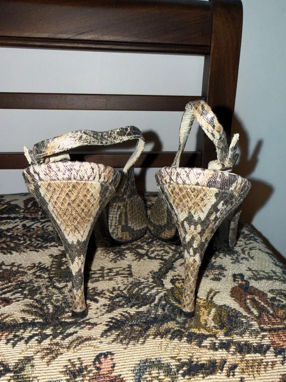 ✨ Stuart Weitzman Snakeskin Print Slingback Heels Size 7.5N Vintage Y2K